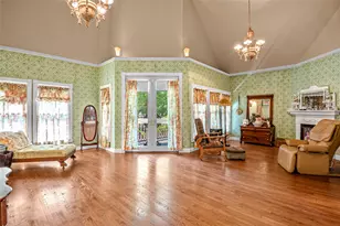 1303 W Main St, Waxahachie, TX 75165 - Photo 25