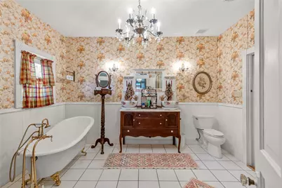 1303 W Main Street, Waxahachie, TX 75165 - Photo 23