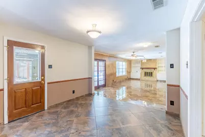 2418 Ingleside Drive, Grand Prairie, TX 75050 - Photo 17