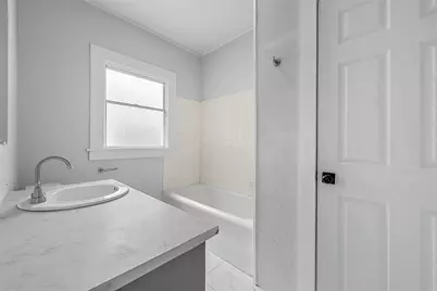 2511 Parrott Avenue, Waco, TX 76707 - Photo 9