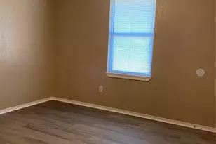 4404 Bobbie Ann Dr, Granbury, TX 76049 - Photo 9