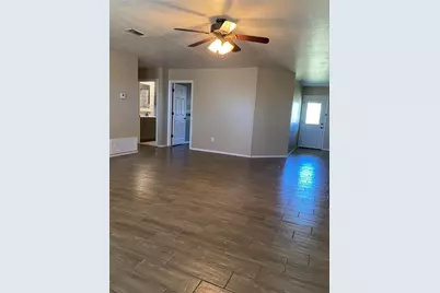 4404 Bobbie Ann Drive, Granbury, TX 76049 - Photo 3