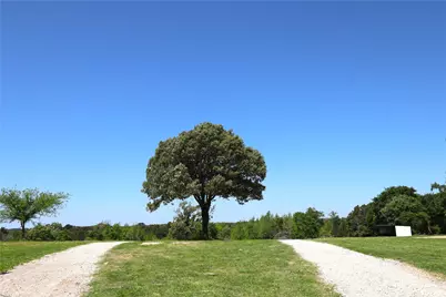 1140 Cr-3412, Chandler, TX 75758 - Photo 21