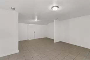 316 W 7th St, Mt Pleasant, TX 75455 - Photo 19