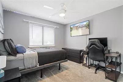 303 Hopewell Street, Grand Prairie, TX 75052 - Photo 21