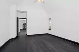 4160 Towne Green Cir, Addison, TX 75001 - Photo 11