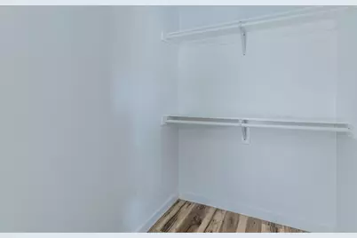 1014 Trinity Street, Cleburne, TX 76031 - Photo 9