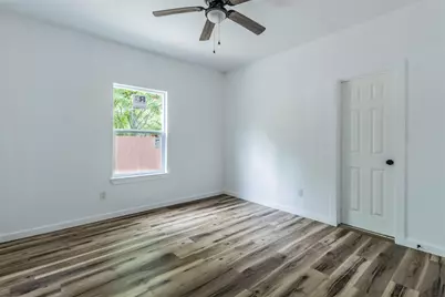 1014 Trinity Street, Cleburne, TX 76031 - Photo 7