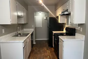 1122 Millview Dr, Arlington, TX 76012 - Photo 5