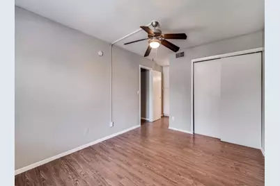 1122 Millview Drive #402, Arlington, TX 76012 - Photo 9
