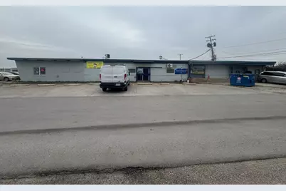 301 14th Street SE, Grand Prairie, TX 75051 - Photo 5