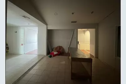 301 14th Street SE, Grand Prairie, TX 75051 - Photo 15