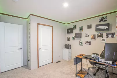 335 Overland Trail, Bridgeport, TX 76426 - Photo 33