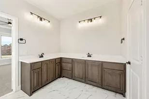 721 Seahawk St, Joshua, TX 76058 - Photo 23