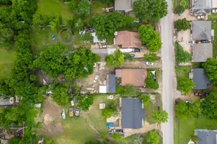 1100 Hillburn Dr, Dallas, TX 75217 - Photo 1