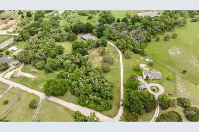 107 Pleasant Valley Lane, Weatherford, TX 76087 - Photo 7