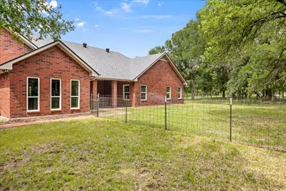 107 Pleasant Valley Lane, Weatherford, TX 76087 - Photo 21