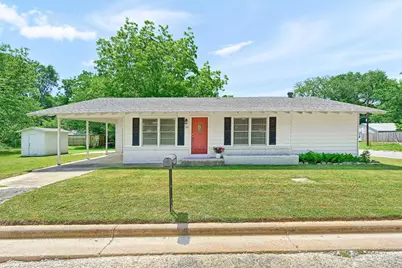 501 S Eddy Avenue, Denison, TX 75020 - Photo 1