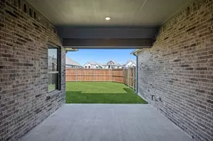 1009 Goldenrod Dr, Crowley, TX 76036 - Photo 19