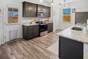 8213 Smokey Creek Pass, Fort Worth, TX 76179 - Photo 5