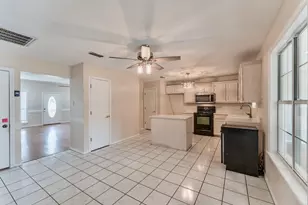 1881 Woodbridge Dr, Sulphur Springs, TX 75482 - Photo 9