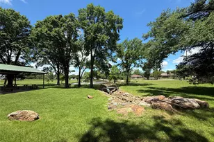 1881 Woodbridge Dr, Sulphur Springs, TX 75482 - Photo 31