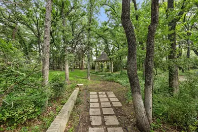 2409 Southbrook Court, Arlington, TX 76006 - Photo 39