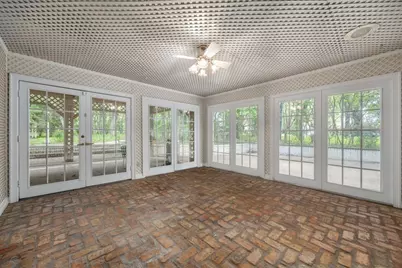 2409 Southbrook Court, Arlington, TX 76006 - Photo 35