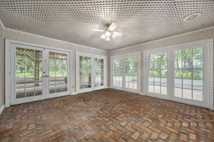 2409 Southbrook Ct, Arlington, TX 76006 - Photo 35