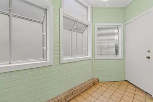 1010 Allen St, Dallas, TX 75204 - Photo 7