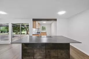 4512 Starlight Dr, Haltom City, TX 76117 - Photo 9