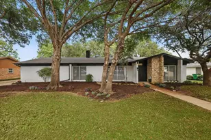 4512 Starlight Dr, Haltom City, TX 76117 - Photo 1