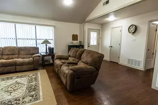 2100 Albert Broadfoot, Bonham, TX 75418 - Photo 15