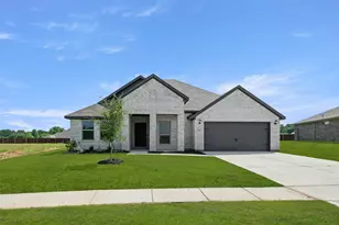 2629 River Bank, Burleson, TX 76028 - Photo 3