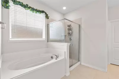 804 Feather Edge Drive, Springtown, TX 76082 - Photo 17