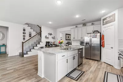 804 Feather Edge Drive, Springtown, TX 76082 - Photo 7