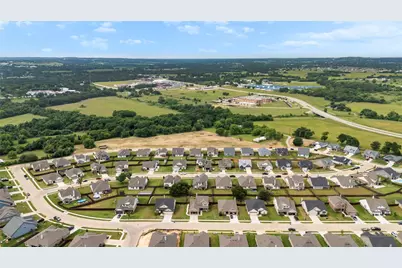 804 Feather Edge Drive, Springtown, TX 76082 - Photo 35