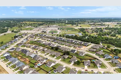 804 Feather Edge Drive, Springtown, TX 76082 - Photo 33