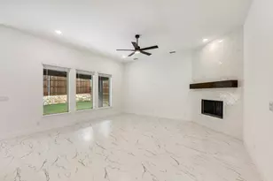 4218 Bel Air Dr, Midlothian, TX 76065 - Photo 9