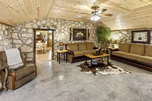 725 Co Rd 520, Evant, TX 76525 - Photo 33