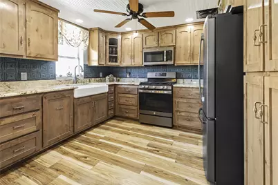 725 County Road 520, Evant, TX 76525 - Photo 17