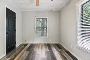 4419 Lawnview Ave, Dallas, TX 75227 - Photo 15