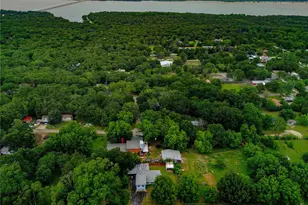 389 Hillcrest Cir, Gordonville, TX 76245 - Photo 27