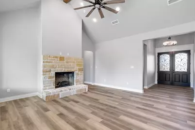 9008 Parkview Circle, Tolar, TX 76476 - Photo 11