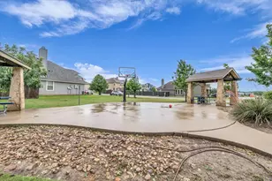 10624 Langham Dr, Waco, TX 76708 - Photo 25