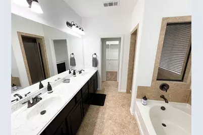 601 Hummingbird Drive, Little Elm, TX 75068 - Photo 11