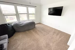 601 Hummingbird Dr, Little Elm, TX 75068 - Photo 9