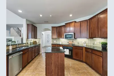 9369 Blackthorn Trail, Frisco, TX 75033 - Photo 13