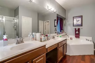 111 Evening Star Cir, Red Oak, TX 75154 - Photo 23