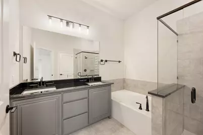 402 Atlas Cedar Drive, Glenn Heights, TX 75154 - Photo 23